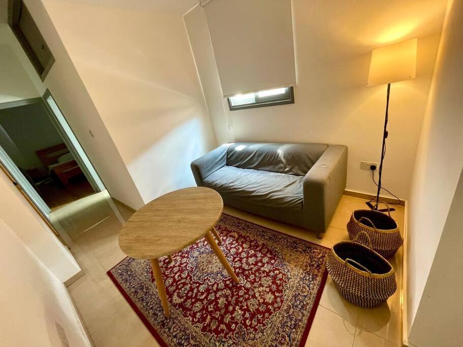 Demetra 1 Bdr Down Town Nicosia By Platform 357 Apartman Kültér fotó