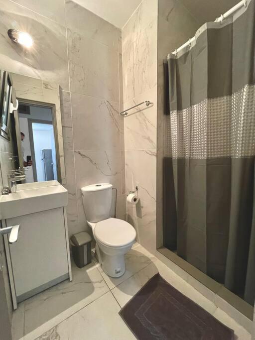 Demetra 1 Bdr Down Town Nicosia By Platform 357 Apartman Kültér fotó